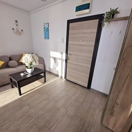 Daire Alezzi Luxury Double - Pool &
