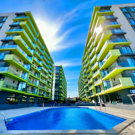 Daire Alezzi Luxury Double - Pool & *